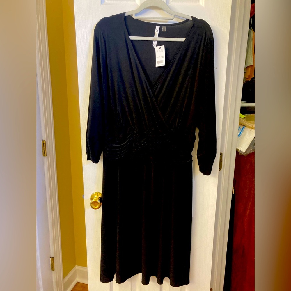 New York Collection Black Dress